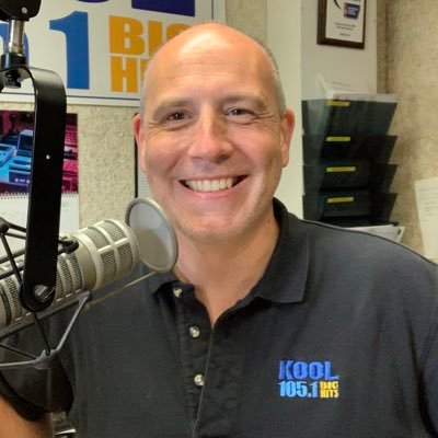 3-7pm Afternoon Drive Announcer at KOOL 105 (WKOL-FM) Burlington, VT/Plattsburgh, NY