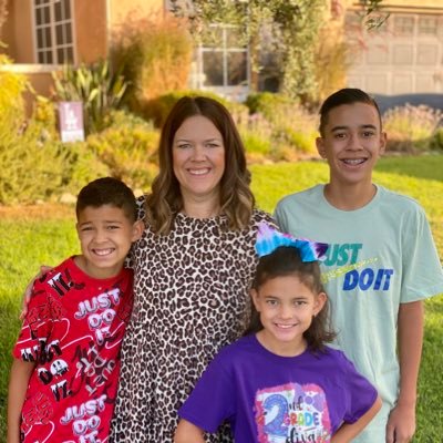 JenniferLuque07's profile picture. 