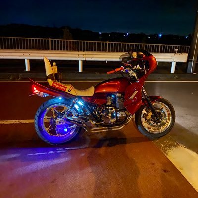 shuta1286_n's profile picture. ᕦ お仕事 ᕤ 時遊人↮ Outdoor ↮ Jet Skiy ↮ Snow Board ➷ ハイエース♥