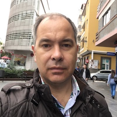 Periodista de EFE. Soy de Cantabria pero desde 2011 Gran Canaria es mi casa. Me dedico a contar de todo un poco y cada día aprendo. Esta es mi cuenta personal