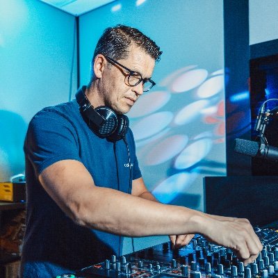 DJ | Producer ( Netherlands )
Twitch: https://t.co/mPGXZeSaHp
Insta: https://t.co/wo0UyoTPFY