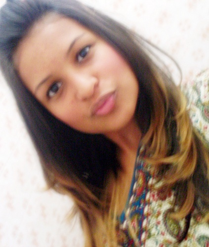Corajosa, ousada, independente, franca e aventureira. Prazer sou #Ariana ! http://t.co/QObGIQ2lfb