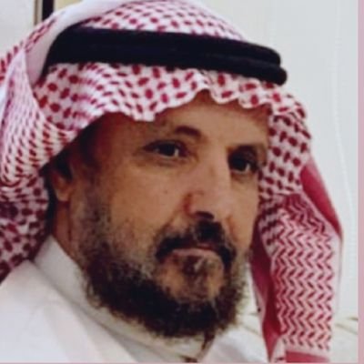 دام الفضاء متسع وتغرد الطيوره... 
الارض نلقابها صدقان وصحابي.... 
والله مايطلع الرجال من طوره.... 
إلا طعون القفاء بيدين الاقرابي...