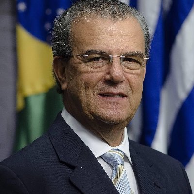 Membro da Executiva Estadual PSDB- SP e Prefeito da cidade de Araçatuba/SP. Filho, marido, pai, avô e amigo dedicado.
