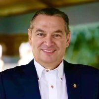 Roberto H. Thompson Chacón (@rothocha) 's Twitter Profile