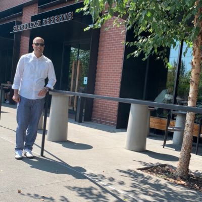 KDhand3888's profile picture. Techie Geek, Aviation Passionate, Enjoying overseas living in evergreen state.