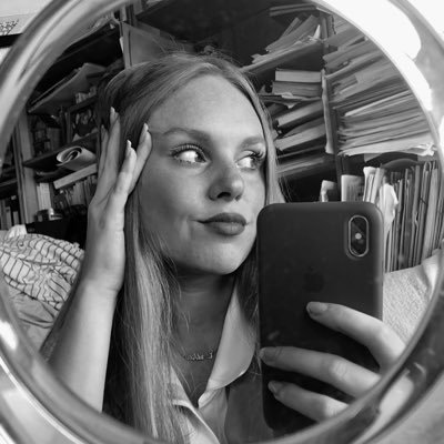 🇬🇧Brighton, UK//🇪🇸Málaga, España//Marketing y ventas👩🏼💻//Instagram y TikTok 👉🏼@erika_stevens_14 //chef de 👉🏼@tasstybitess