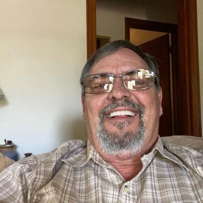 Marksexploring's profile picture. Trying this place out. Kinda done with other social media sites for now.