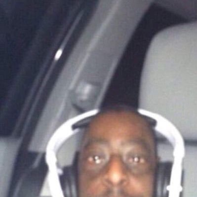 BuddBudson's profile picture. bud/buddy