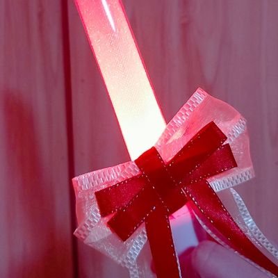 toRihiki2434n's profile picture. 取引垢です。 (にじさんじ)本人周辺B済み。 とんでもない初心者ですがよろしくお願い致します。 当方地方住みの女です。 猫などは飼っていません。