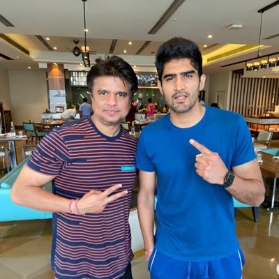 tarungrade's profile picture. 