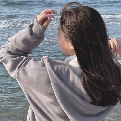 nAUHD65vpy18iSr's profile picture. 秋田👹 新潟大学経済科学部 大学垢