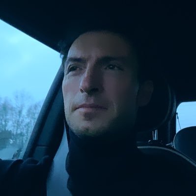 Levent_ymn's profile picture. 