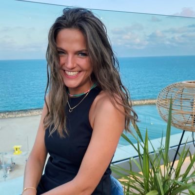 laura3tereta's profile picture. Opositant i anar tirant ➡️ ITSS 📚🤓