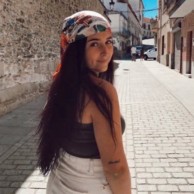 Martinez16Rocio's profile picture. 