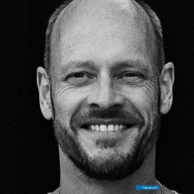 jonhwilliams's profile picture. Solutions Consulting ◎ Solving technical gaps between adoption and value // ⏱️ 📐🏄🕹️