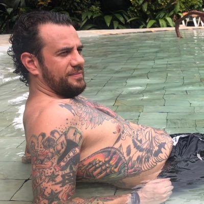 RodSotoV's profile picture. Tatuajes⚓️-Ingeniería Civil👷🏽-Papá👨‍👩‍👦‍👦👼-Esposo💏 #RaFans