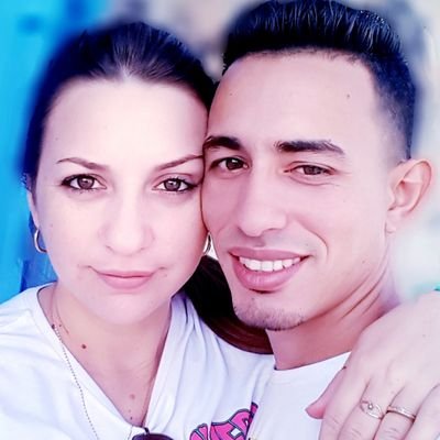 SLores95's profile picture. 