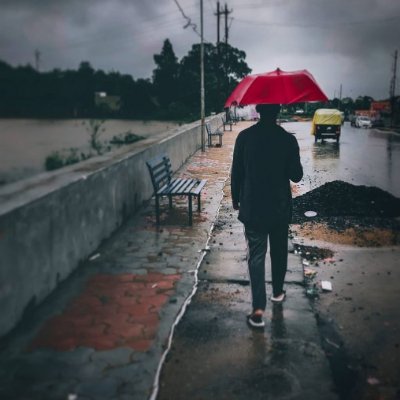 हम जैन हे, प्यार से मांग लो
‘ जान हाजिर ‘ ।
वरना तलवारों से इतिहास लिखना
हमारी परंपरा हे ।।