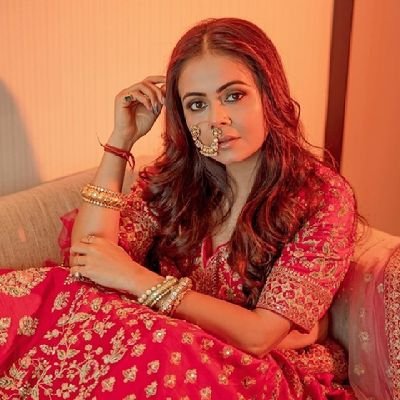 NDevoleena's profile picture. I am huge fan of DEVOLEENA...
@Devoleena_23

#DevoleenaInBB15