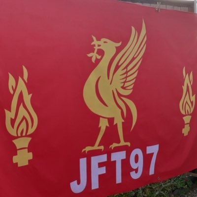 Huge Liverpool supporter. Will tweet all about LFC and football in general. #LFCFollowBack #YNWA #JFT97 #LFCFamily #LFC