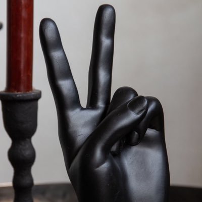 Yenny_176's profile picture. blockchain & digital assets