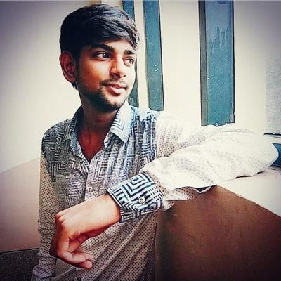 BHARTIYA🇮🇳
Culture : HUMAN😊
Relegion : HINDU🙏🏻
DOCTOR🩺
YOUTH👨⚕️