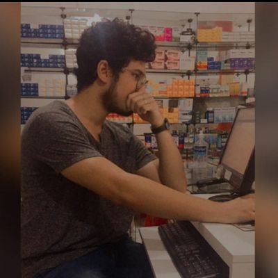 revolucaofinan2's profile picture. 💰 Educação Financeira 👨🏽‍💻 Finanças Pessoais 📚 Desenvolvimento Pessoal