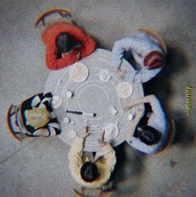 Hello🌸 K-pop Stan 💅✨

MOA ~ TXT

ENGENE ~ EN–

STAY ~ SKZ

CARAT ~ SVT

ATINY ~ ATEEZ