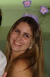 Não tenho tempo para mais nada, ser feliz me consome muito.
