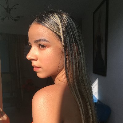 amigaby1140's profile picture. Una estudiante de medicina simplemente enamorada de la vida*