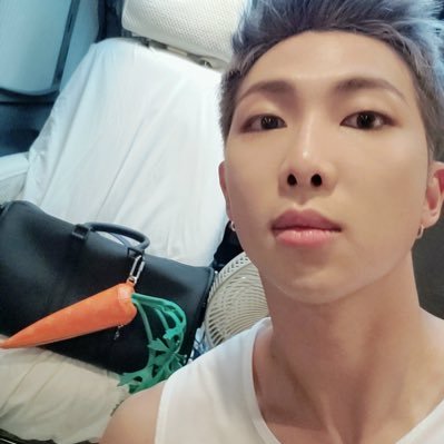 Someone please take me out of my country, So that I could see my boys @bts_twt ⁰⁸-²¹