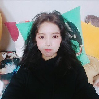 gayyongsun's profile picture. #MAMAMOO: sapphics get behind me
#솔라 ❤️
tchtch
