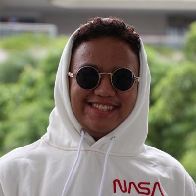 lalakingcaaath's profile picture. Gillian Jacobs and Alison Brie ❤️