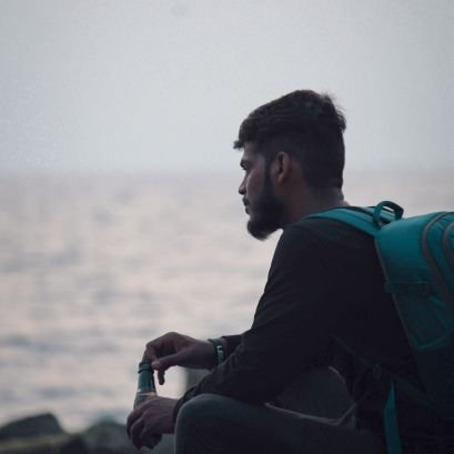 Pruthvi_tgr's profile picture. Indian | ಕನ್ನಡಿಗ | living typical life | one life one world