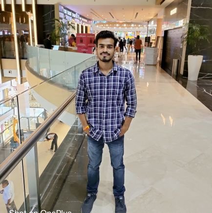 sanjayshah16898's profile picture. #Upcoming Engineer#
Delhi❤️