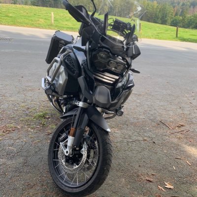 Buildingsynergy, mooi weer rijder, koi