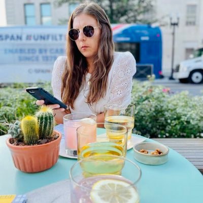 therachelwiner's profile image