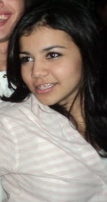.Ás vezes quem menos demonstra, é quem mais sente.
email: gabih.talepa@hotmail.com