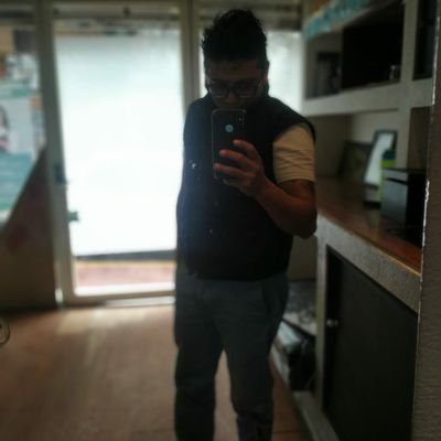 EscobarArre's profile picture. Hola hola