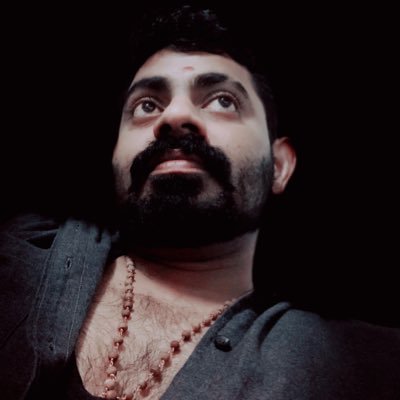 🇮🇳ÈviL ✈ LivÉ🇸🇬 Born To Be👉Reign👑 NoN SmokeR🚭 #Smule_Id 🎤_Mr_Bell 🎶 🎼 மன்னார்குடி_காரன் https://t.co/EWKFYJQlme…