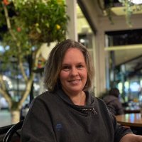 Ingrid V. (@mmeveilleux) 's Twitter Profile