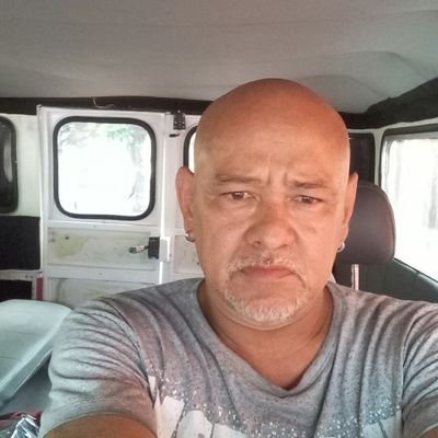 Jesher976892221's profile picture. Jesús Hernando 
65 años
Cesante