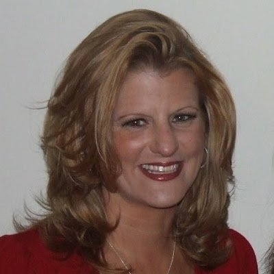 24TrumpDeSantis's profile picture. Republican Mom of 5