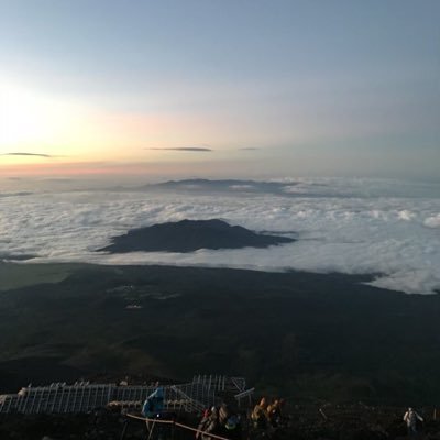 debunekochibiko's profile picture. 