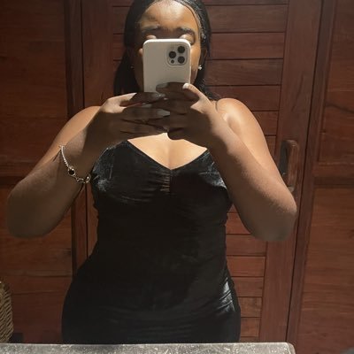 Bernadedt's profile picture. I live to sleep 💤| MANCHESTER UNITED FOOTBALL CLUB|