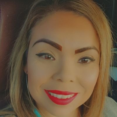 ✈️🥰🏖️🥳🖤🏃‍♀️👟🏋️‍♀️🧳🌍🛩️💍💒
educator, girl mom, wife, blessed