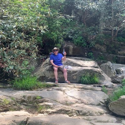 michaelOverho12's profile picture. 