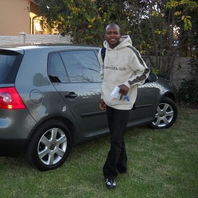 ♥️😴👌🙏😅❤️ Humble/loving /caring/Facebook mnisi tumza/ singer/ athlete/ boiler operator/Instagram eddytumelo...