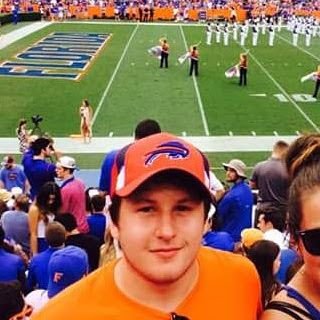 ChiefAl96's profile picture. #BillsMafia
ROC - BOS - NYC